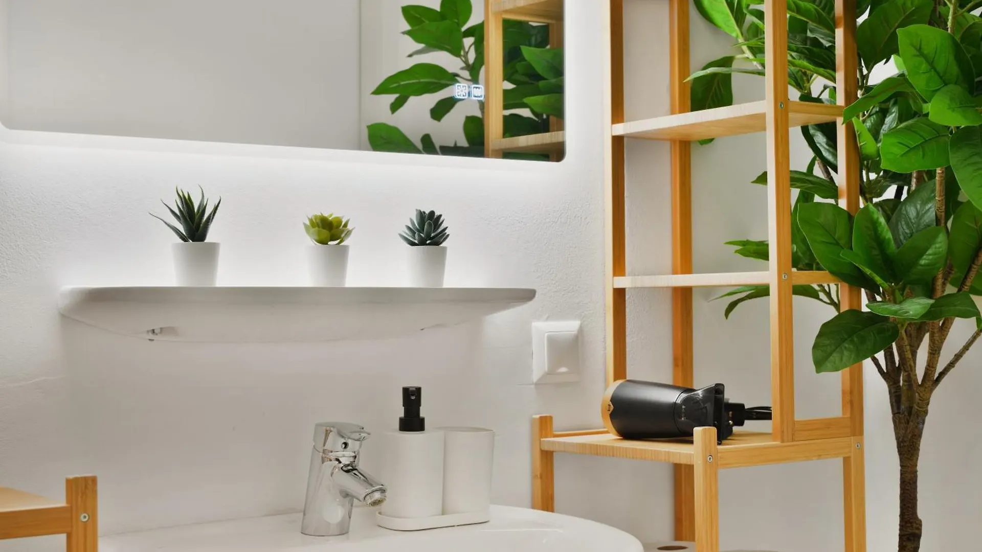 Grand Urban Residence Apartment Vienna Austria
